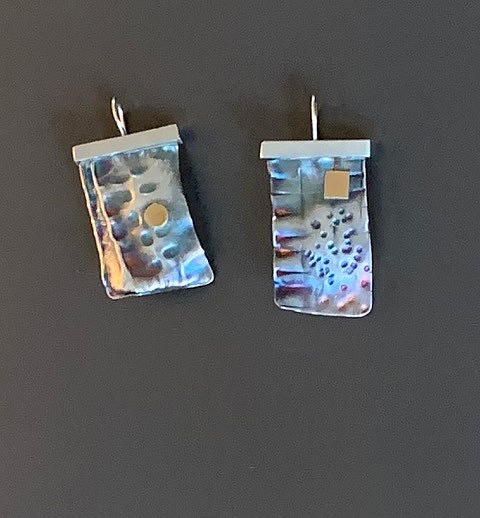 Elyse Bogart, #468 EARRINGS
Fold-Formed, Sterling Silver, 22K Gold, Patina
EBOG#468
$375
Gallery staff will contact you 72 hours after purchase regarding any additional shipping costs.