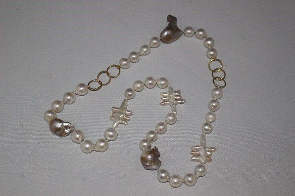 Sheridan Conrad, PEARL STRAND, 2020
Large Cultured Pearls, 14kt Gold, 26 in. (66 cm)
CONR053
Sold