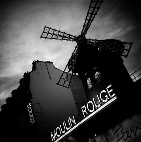Joseph Mills, MOULIN ROUGE
Giclee Print, 10 1/2 x 10 1/2 in. (26.7 x 26.7 cm)
MIL074
Sold